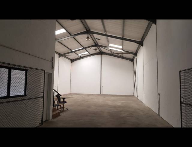 325M² FACTORY TO LET IN SAXENBURG PARK 1